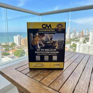 Kit autoinstalable de malla para balcones con accesorios de instalación incluidos